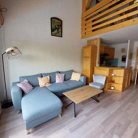 Duplex Spacieux Au Pied Des Pistes, Parking Privatif - Fr-1-516-195