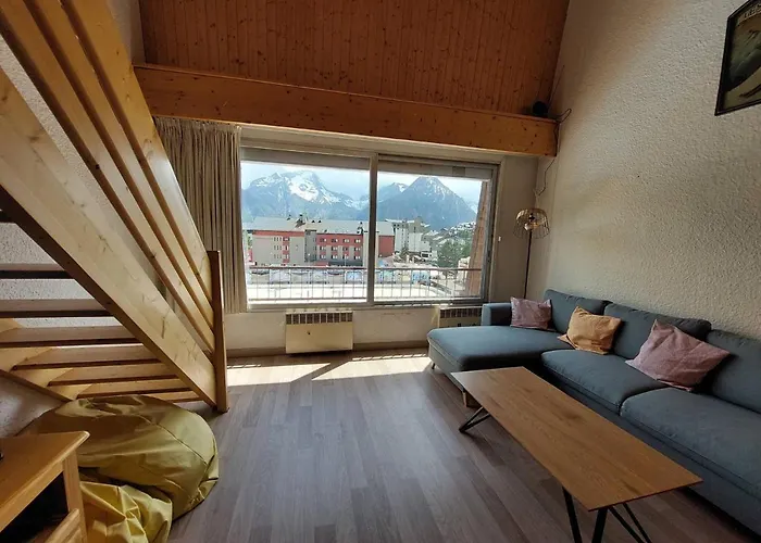 Апартаменты Duplex Spacieux Au Pied Des Pistes, Parking Privatif - Fr-1-516-195